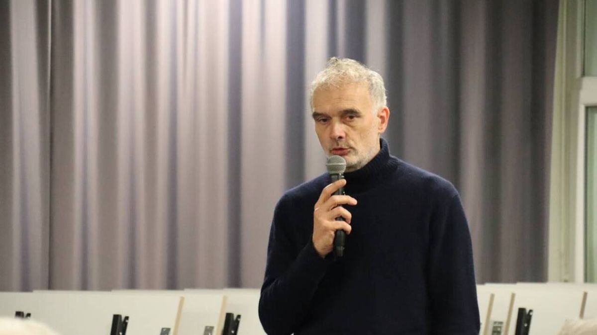 La lutte pour la gauche à Fougères : un duel entre deux visions