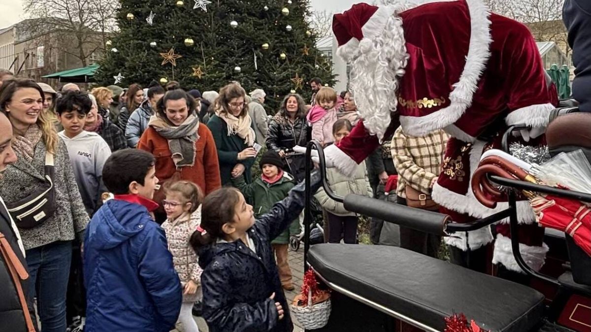 L'émerveillement de la parade de Noël à La Roche-sur-Yon