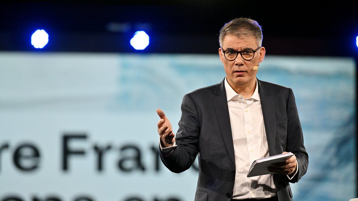 Olivier Faure appelle les députés PS à soutenir le budget de la Sécurité sociale