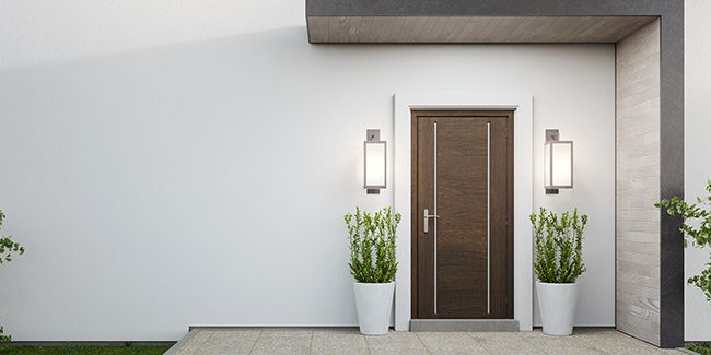 Choisir la porte d'entrée idéale : conseils pour allier sécurité et style