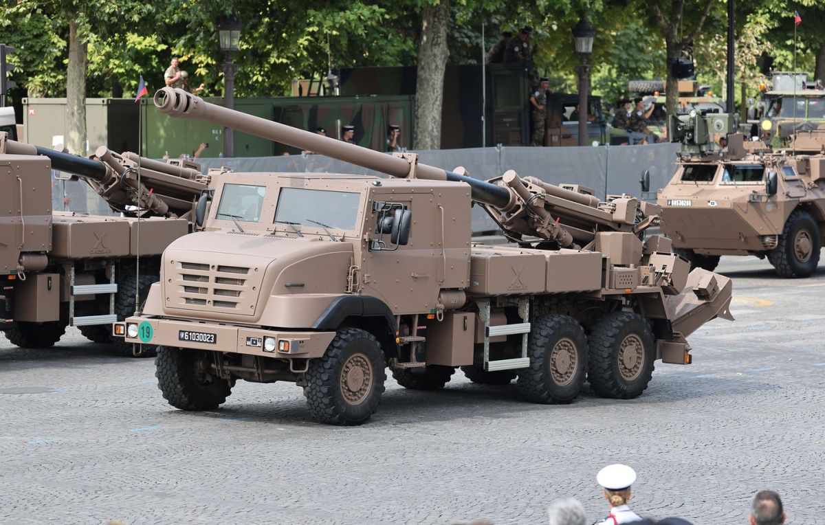 La Croatie renforce sa défense avec l'achat de canons et la modernisation de ses Rafale