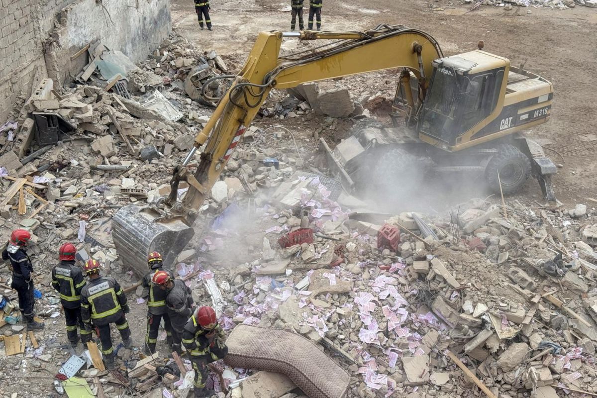 Fès endeuillée : un effondrement meurtrier à l'ombre des bâtiments anarchiques