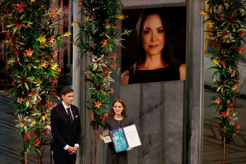 Maria Corina Machado : retour sur la scène internationale après un an de clandestinité