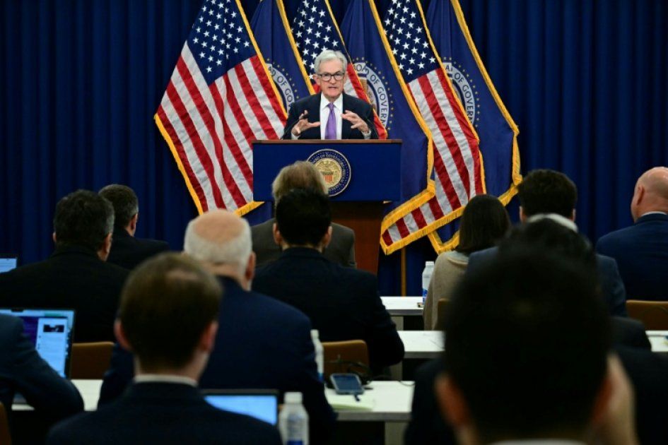 La Fed sous pression : une baisse inattendue des taux d'intérêt