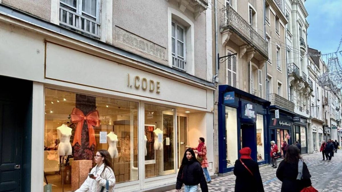 Le groupe IKKS se restructure : une moitié des employés perdent leur emploi