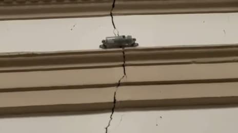 Une fissure inquiétante dans l'église de Saint-Pierre-les-Aubagne avant Noël