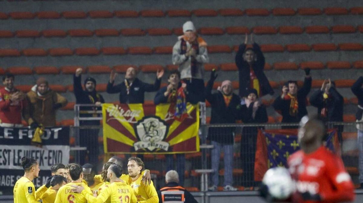 Le Mans FC s'impose à Annecy et rêve du sommet de la Ligue 2