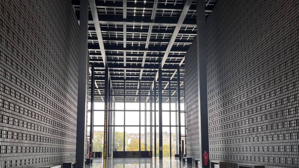 Un procès édifiant : les témoins bouleversent l'audience de l'ancien animateur