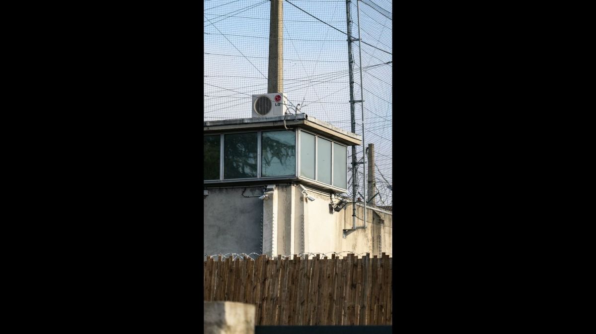 Un jeune fugitif retrouvé après une évasion audacieuse de la prison de Dijon