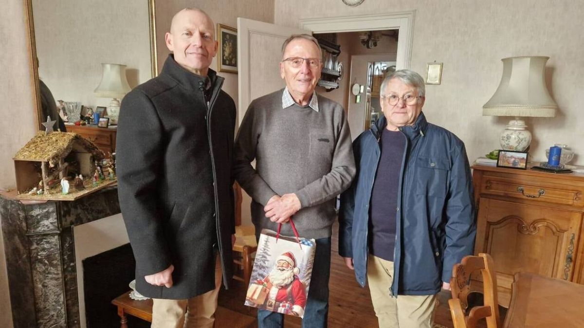 Des colis de Noël pour nos anciens : une tradition solidaire à La Flèche