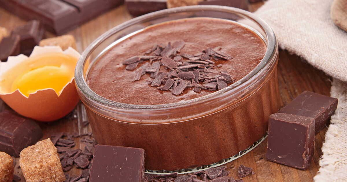 Découvrez la recette inratable de la mousse au chocolat de Julie Andrieu
