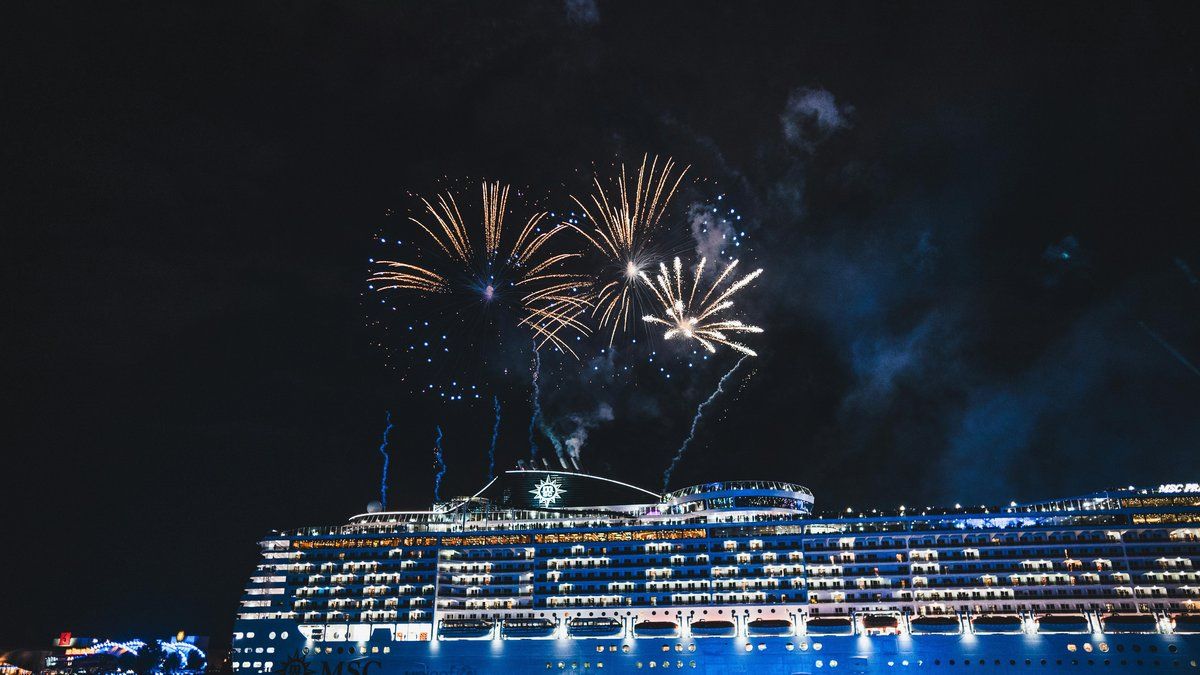 Une escroquerie ruine les rêves de Nouvel An de sept couples en croisière