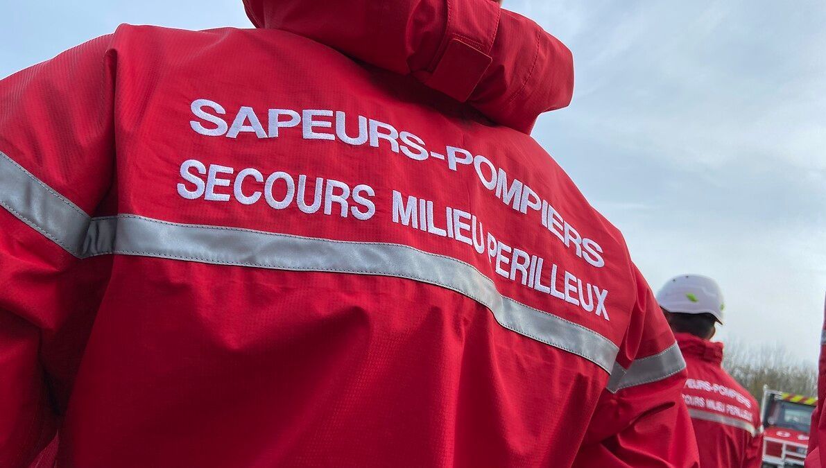 Un homme de 75 ans s'égare au volant d'une voiture électrique et termine dans un ruisseau