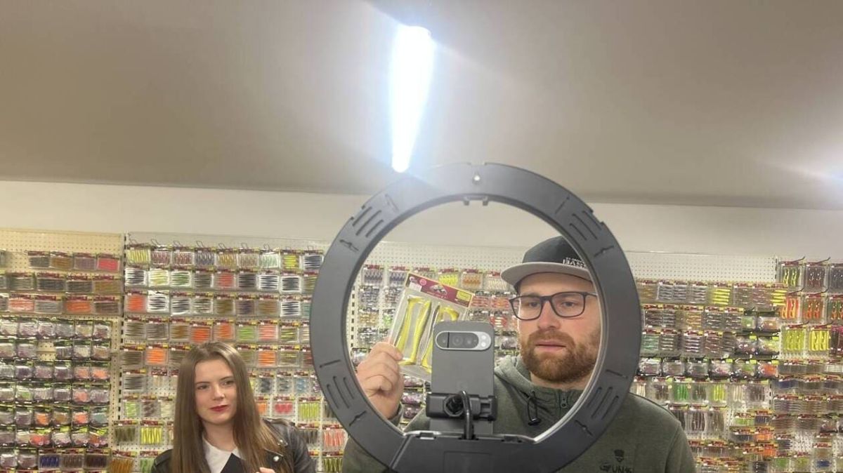 La pêche en direct : comment une application a sauvé un magasin à Saumur