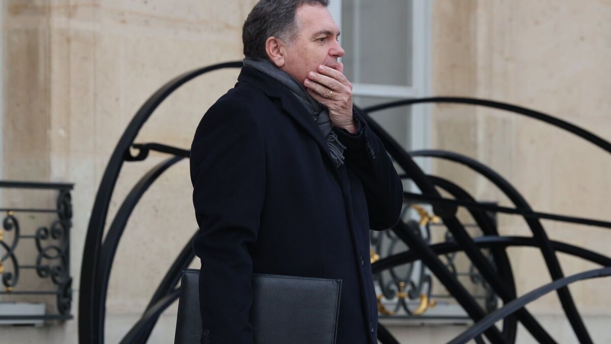 Neige et verglas : des conséquences tragiques et une alerte tardive