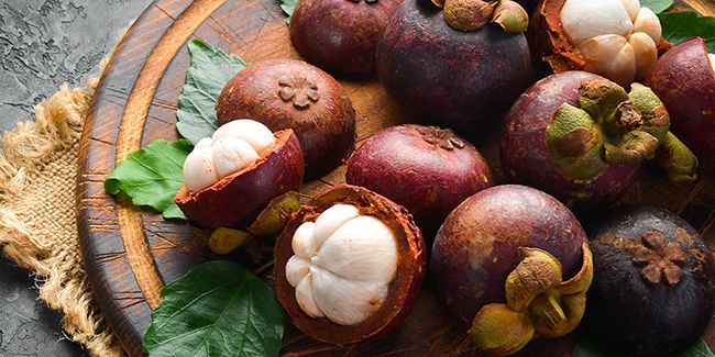 Découvrez les merveilles du mangoustan, le fruit tropical aux multiples bienfaits