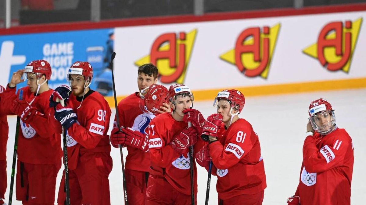 la suspension prolongée des équipes de hockey russe et biélorusse par l'iihf