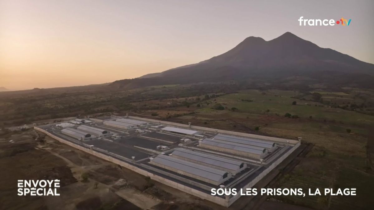 Sous la surface du Salvador, un monde en contraste