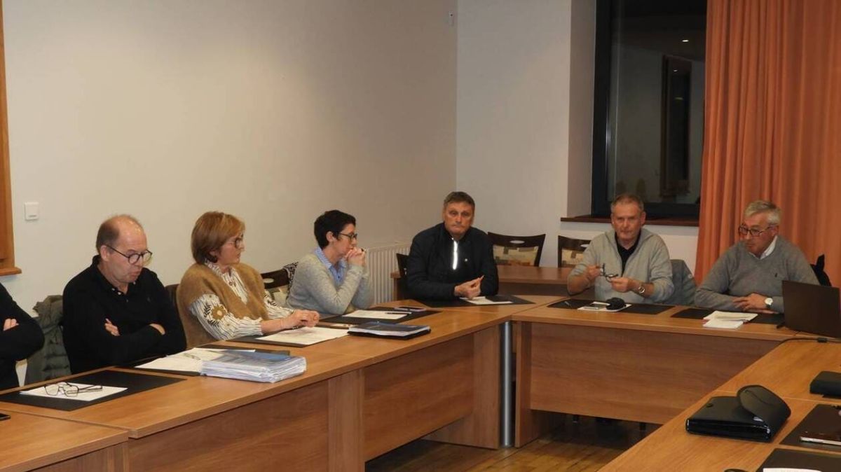 Un dernier conseil municipal sous tensions à Mespaul