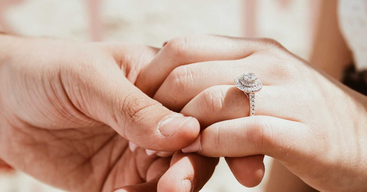 Des astuces simples pour redonner éclat à vos bijoux en argent