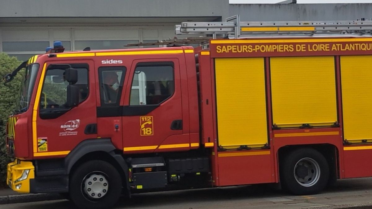 En Loire-Atlantique, la découverte tragique de restes humains dans un hangar brûlé