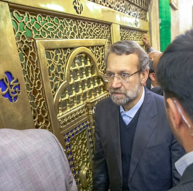 Tensions croissantes : les funérailles d'Ali Larijani et les frappes israéliennes au Liban