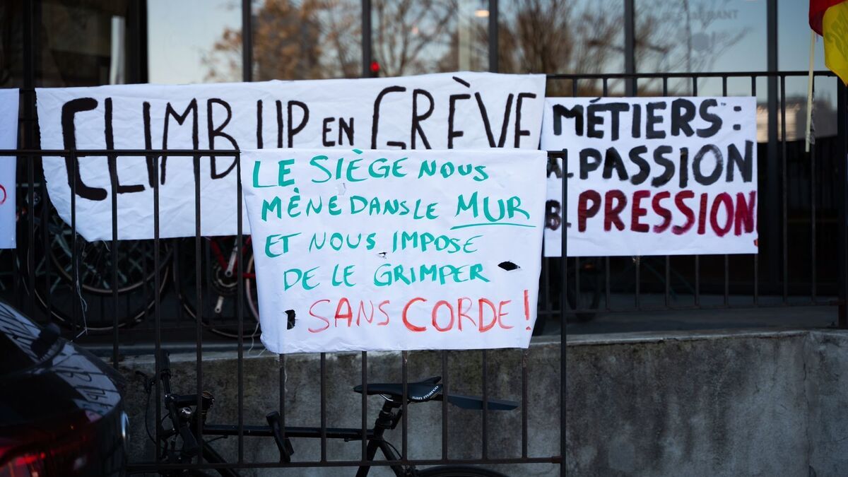 Grève à Climb Up : les salariés d'Aubervilliers expriment leur colère