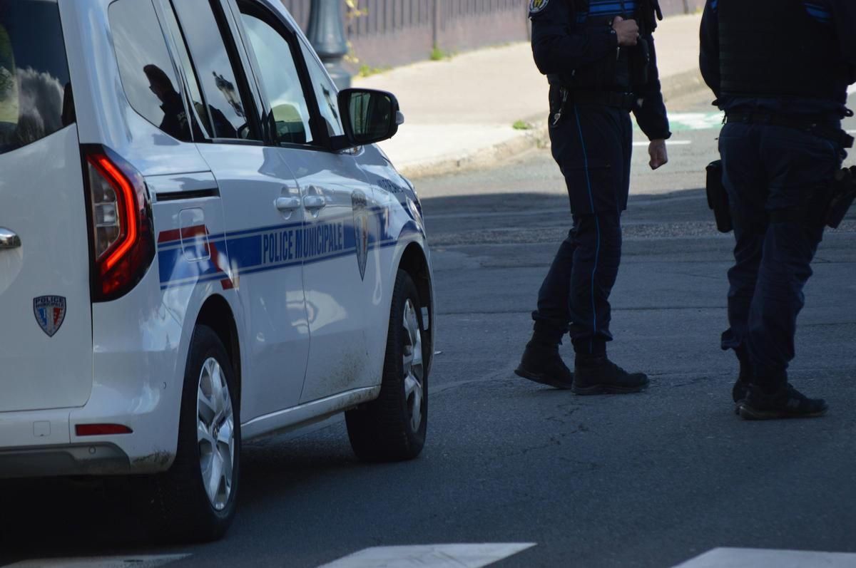 Un triple meurtre tragique à Angers : condamnation à perpétuité pour un ex-réfugié soudanais