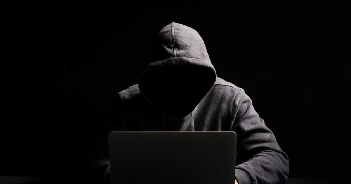 L'e-whoring : une escroquerie insidieuse sur les réseaux sociaux