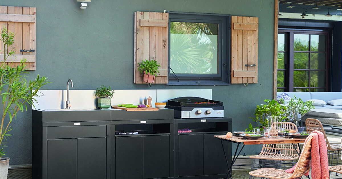 Aménagement de cuisine d'extérieur en bois : astuces pour un espace convivial