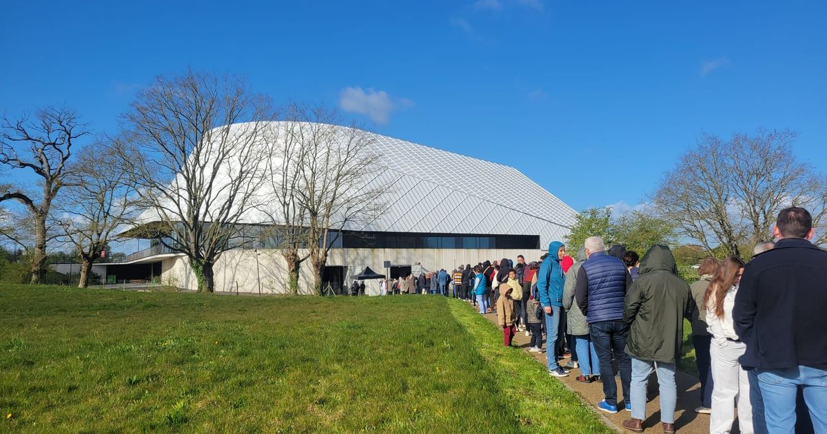 La grande braderie Seb attire les foules à Laval
