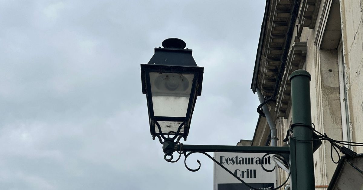 La Flèche prolonge l'éclairage public : une mesure controversée