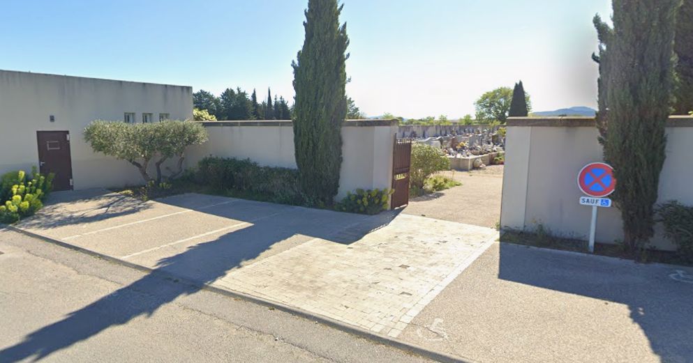 Un cimetière profané : l'émoi grandissant au Puy-Sainte-Réparade