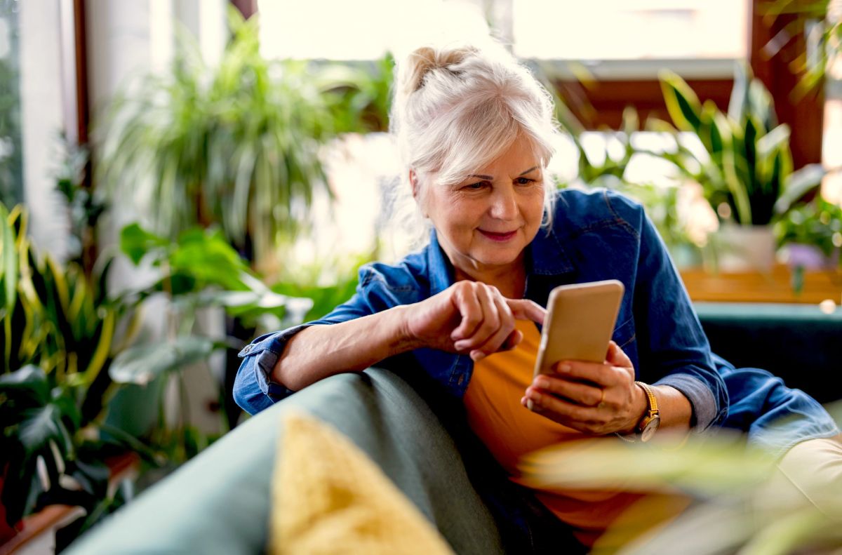 Optimiser ses revenus de retraite sans quitter son domicile : découvrez les solutions