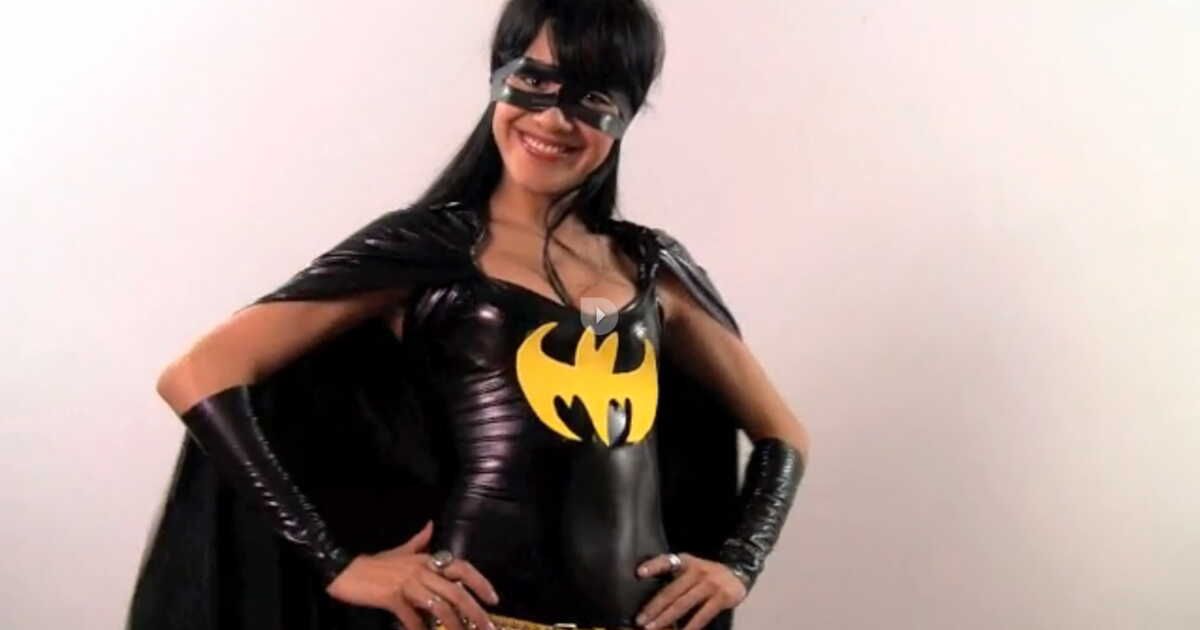 Le costume de Batgirl : entre style et héroïsme