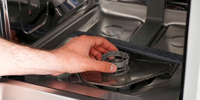 Installer un lave-vaisselle sans stress : guide étape par étape