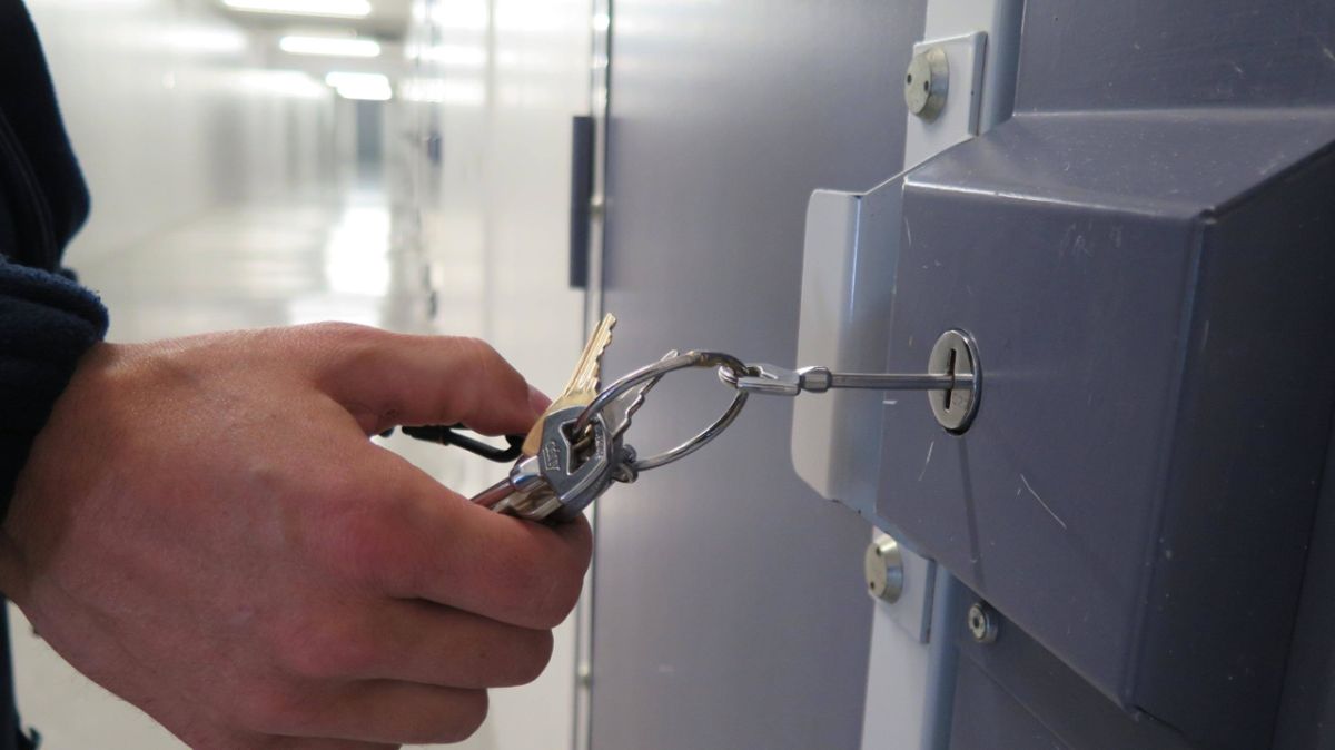 Un drame d'immigration : une octogénaire française arrêtée aux États-Unis