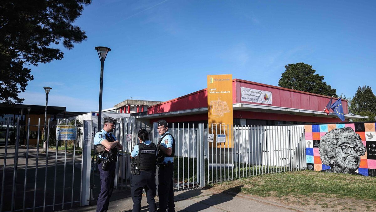 Tensions scolaires : un adolescent mis en examen après une agression à coups de couteau