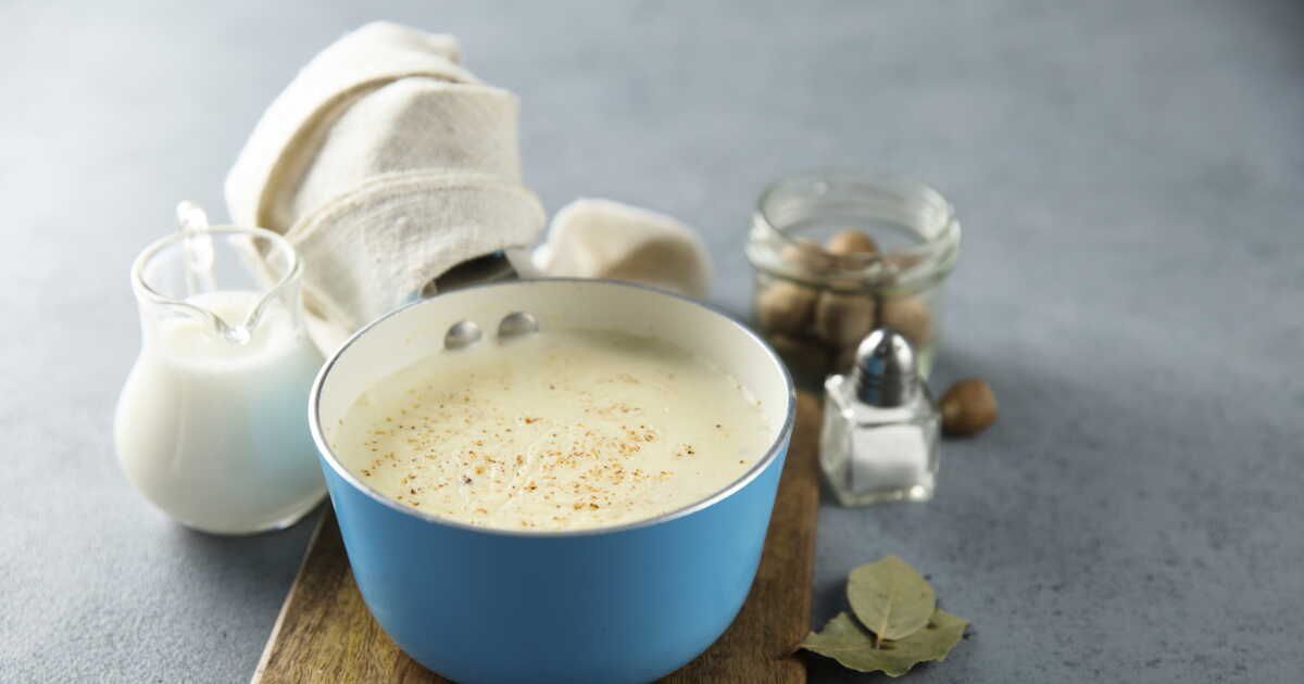 Découvrez les secrets des chefs pour une béchamel parfaite