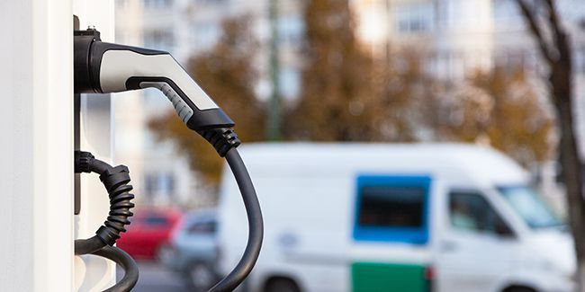 Borne de recharge DC : comprendre leur fonctionnement pour tous types de véhicules