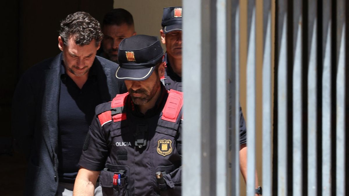 Le fils du créateur de Mango face à la justice après la mort de son père