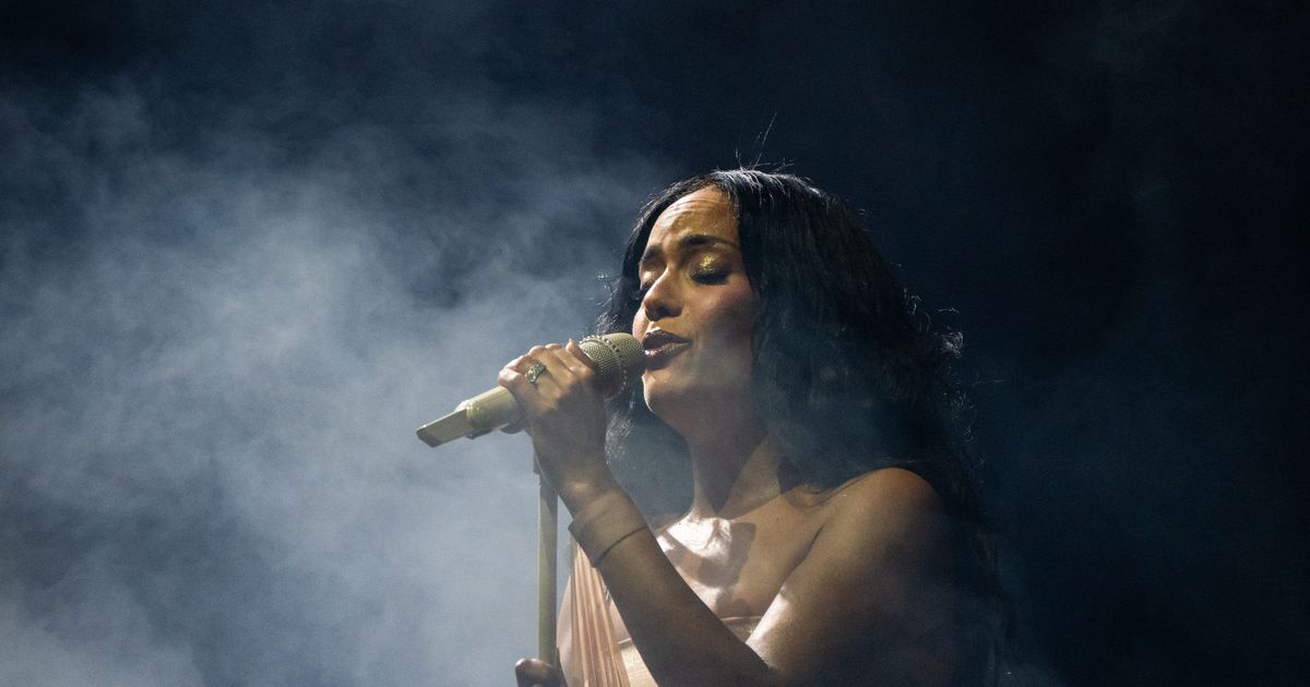 Un concert gratuit d'Amel Bent à La Tranche-sur-Mer : une soirée à ne pas manquer