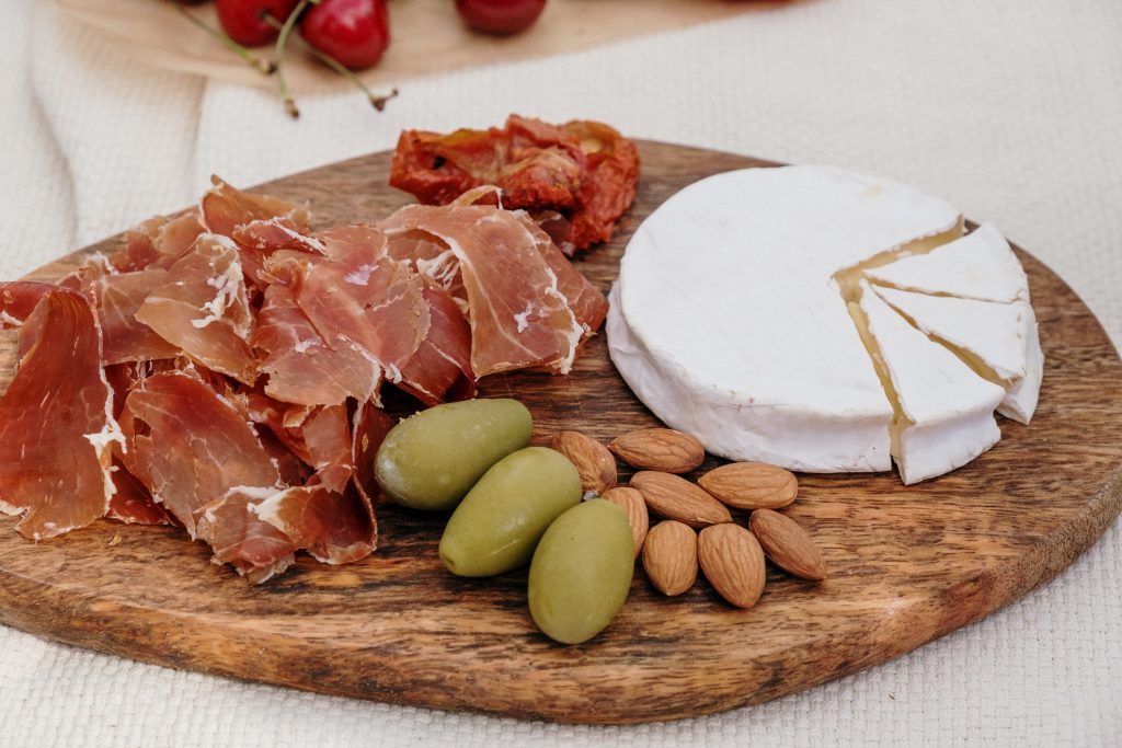 Attention aux rappels produits : fromages contaminés et allumettes dangereuses