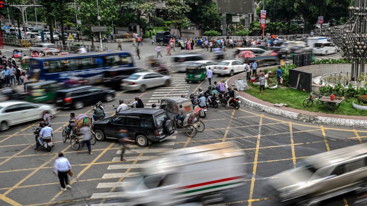 Comment l'intelligence artificielle transforme la circulation à Dacca, la ville la plus lente du monde