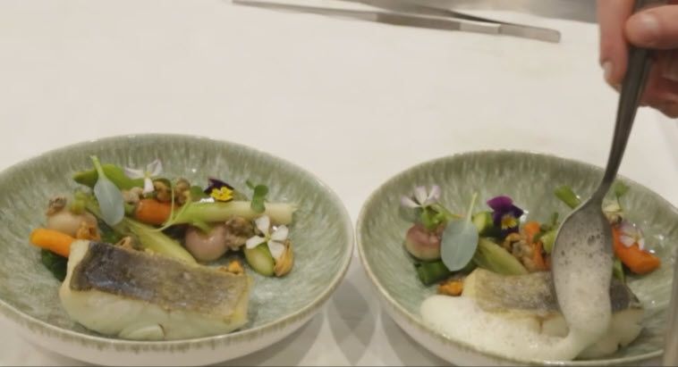 Les chefs mettent vos papilles à l'honneur : un délice santé avec le lieu jaune