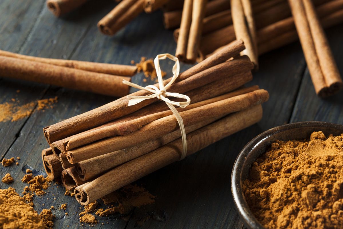 Des bienfaits de la cannelle au-delà de la cuisine