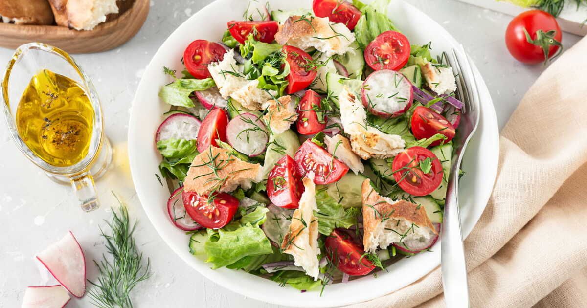 Découvrez la salade fattouche : le trésor culinaire libanais à base de crudités