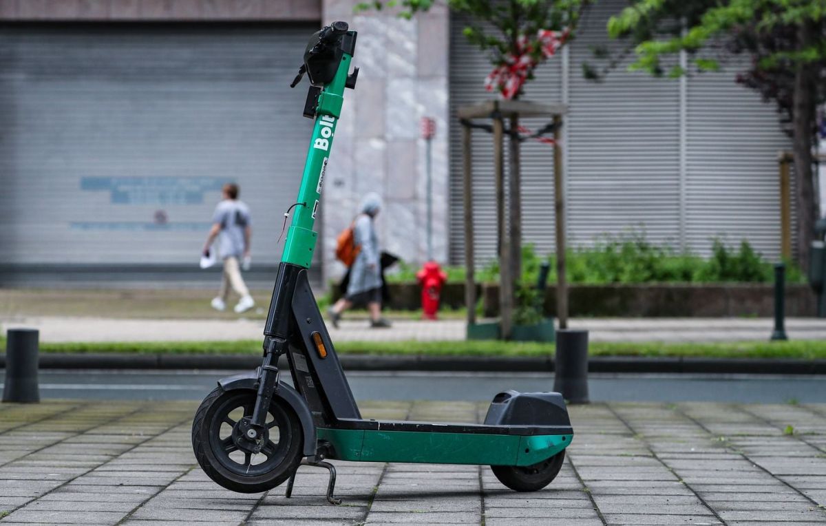 Bruxelles met fin aux trottinettes électriques en libre-service : une décision pour la sécurité