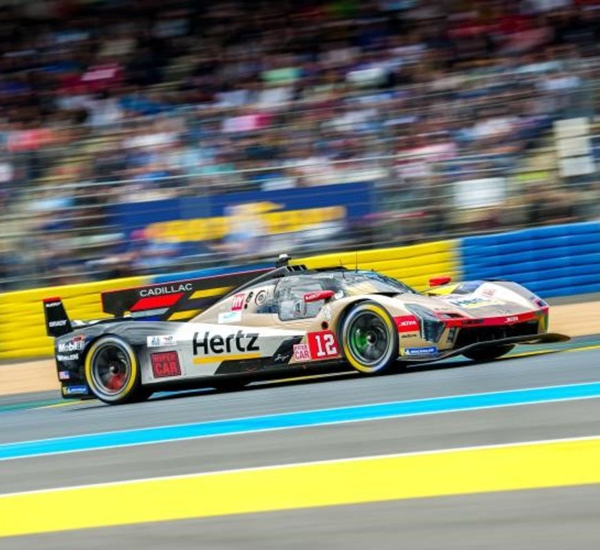 Cadillac en tête aux 24 heures du Mans, Ferrari en difficulté
