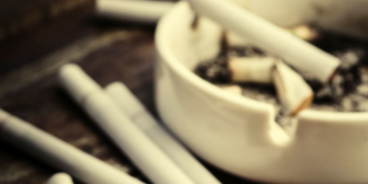 Retrouvez un air sain : 10 façons de dire adieu à l'odeur de tabac froid